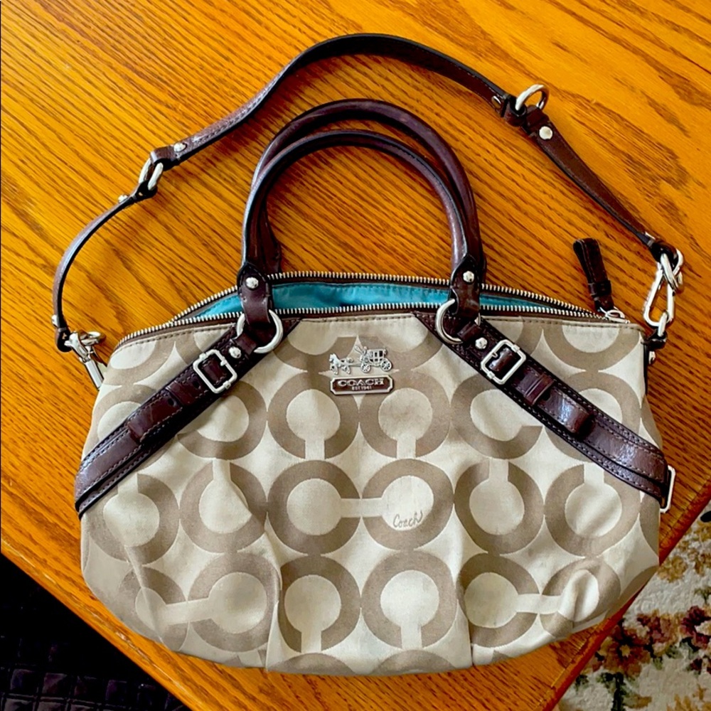 Coach Horse and Buggy Gold Pocketbook